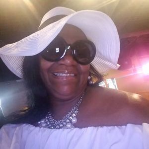 Meet your Posher, Danita